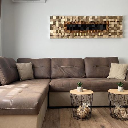 La Luna - High-End 2Bd Flat In The Top Centre By Flat Mаnager Sofia Ngoại thất bức ảnh