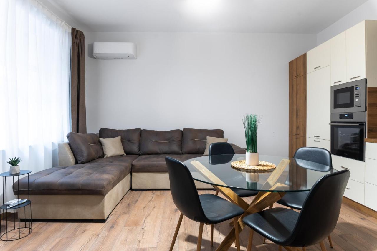 La Luna - High-End 2Bd Flat In The Top Centre By Flat Mаnager Sofia Ngoại thất bức ảnh